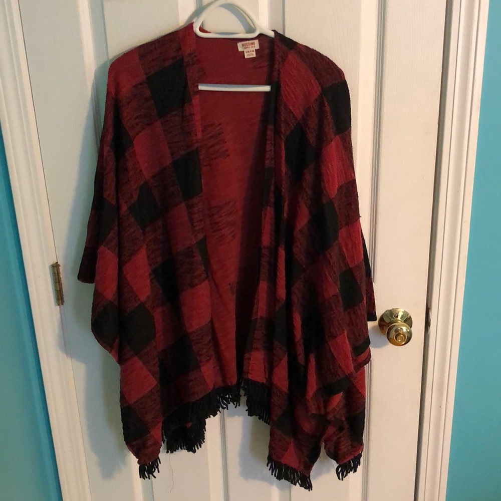 Mossimo red/black sweater